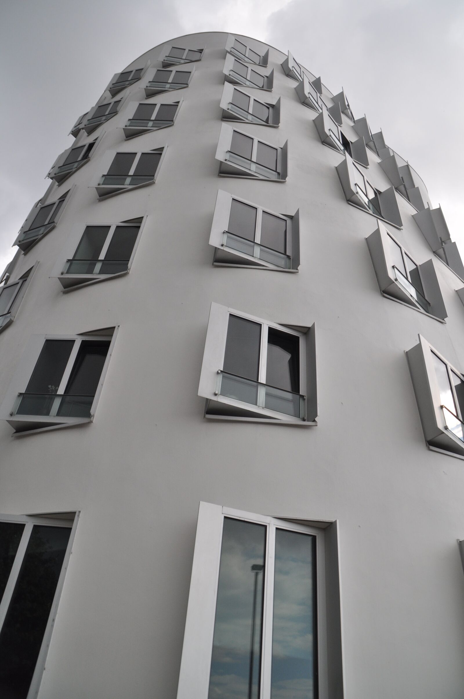 Nikon D5000 sample photo. Architecture, window, facade photography