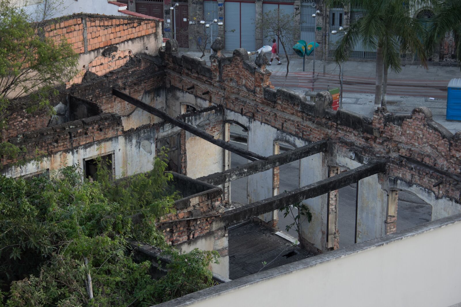 Canon EOS 60D sample photo. Debris, house, demolition photography