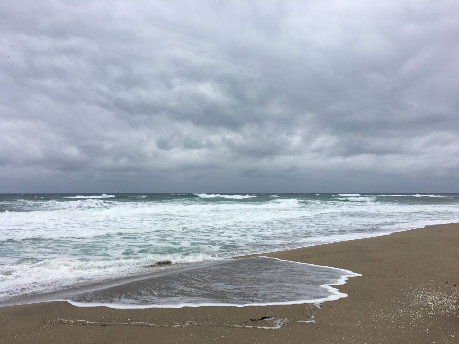 Apple iPhone 6s sample photo. Cloud, sea, ocean photography