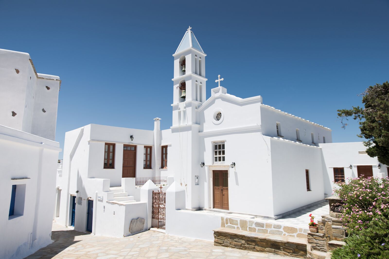 Nikon D610 sample photo. Architecture, building, church photography