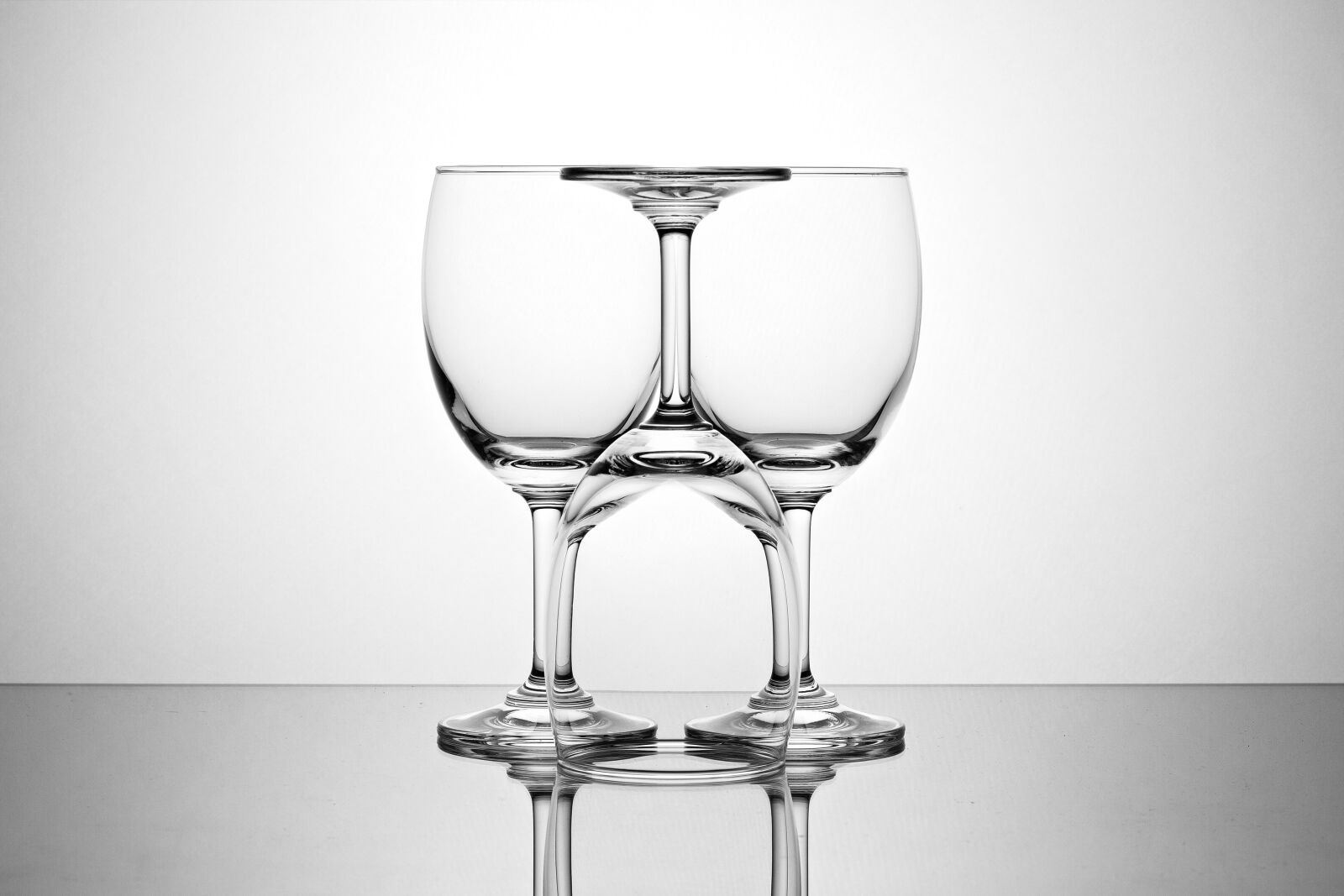 Canon EOS 7D + Canon EF 24-70mm F4L IS USM sample photo. Wine glass, glass, light photography
