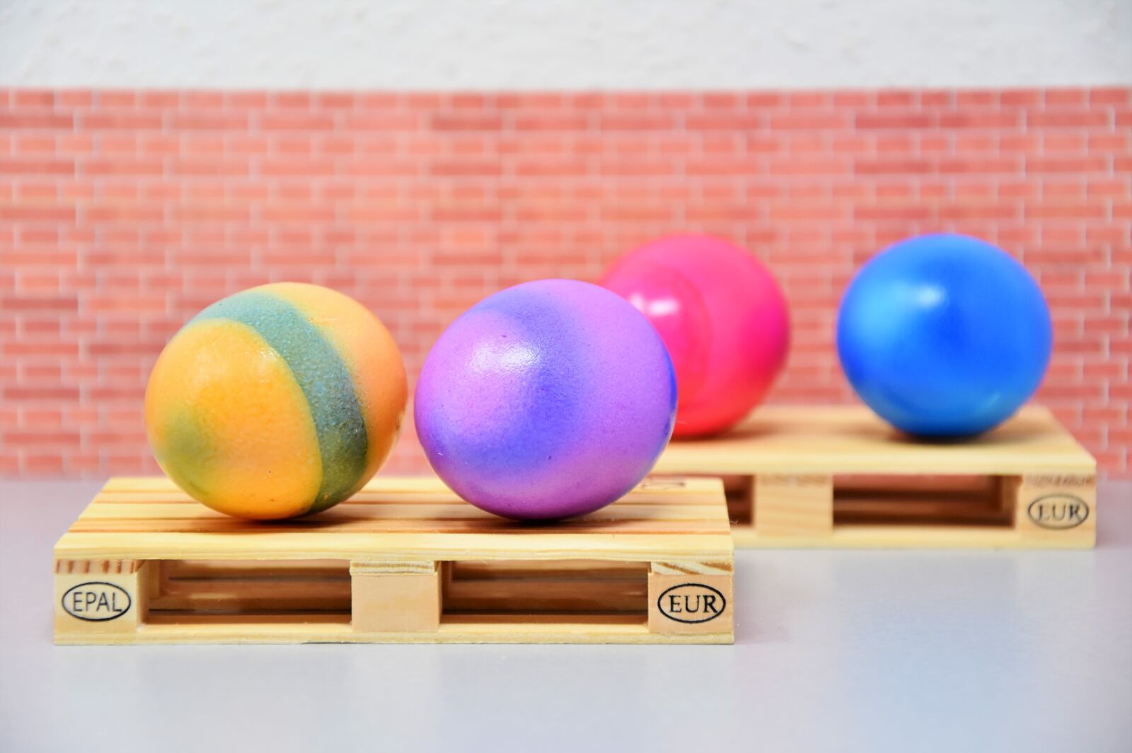 Nikon D7200 sample photo. Easter egg, easter, colored photography