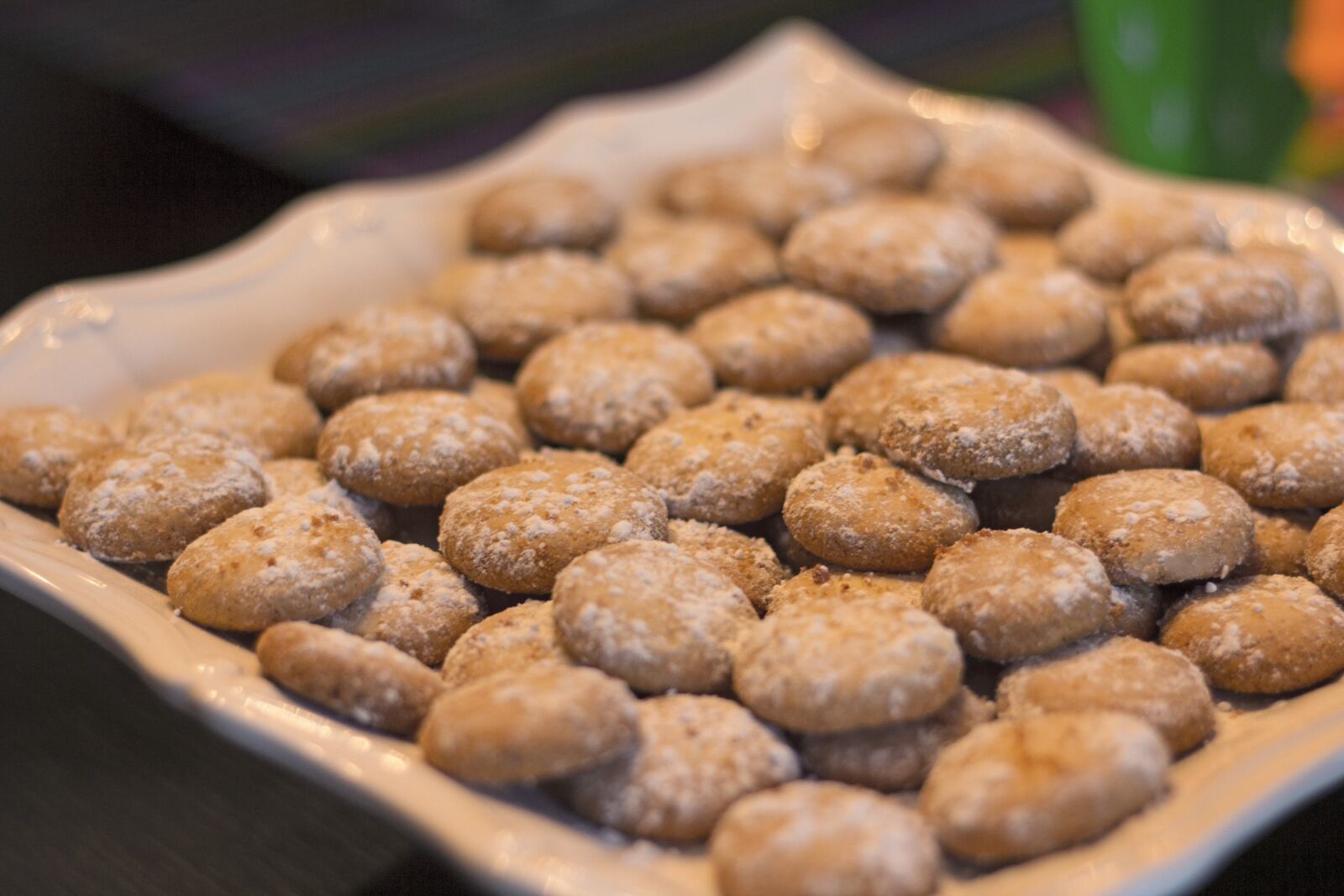 Canon EOS 60D + Canon EF 50mm F1.8 II sample photo. Cookies, party, food photography