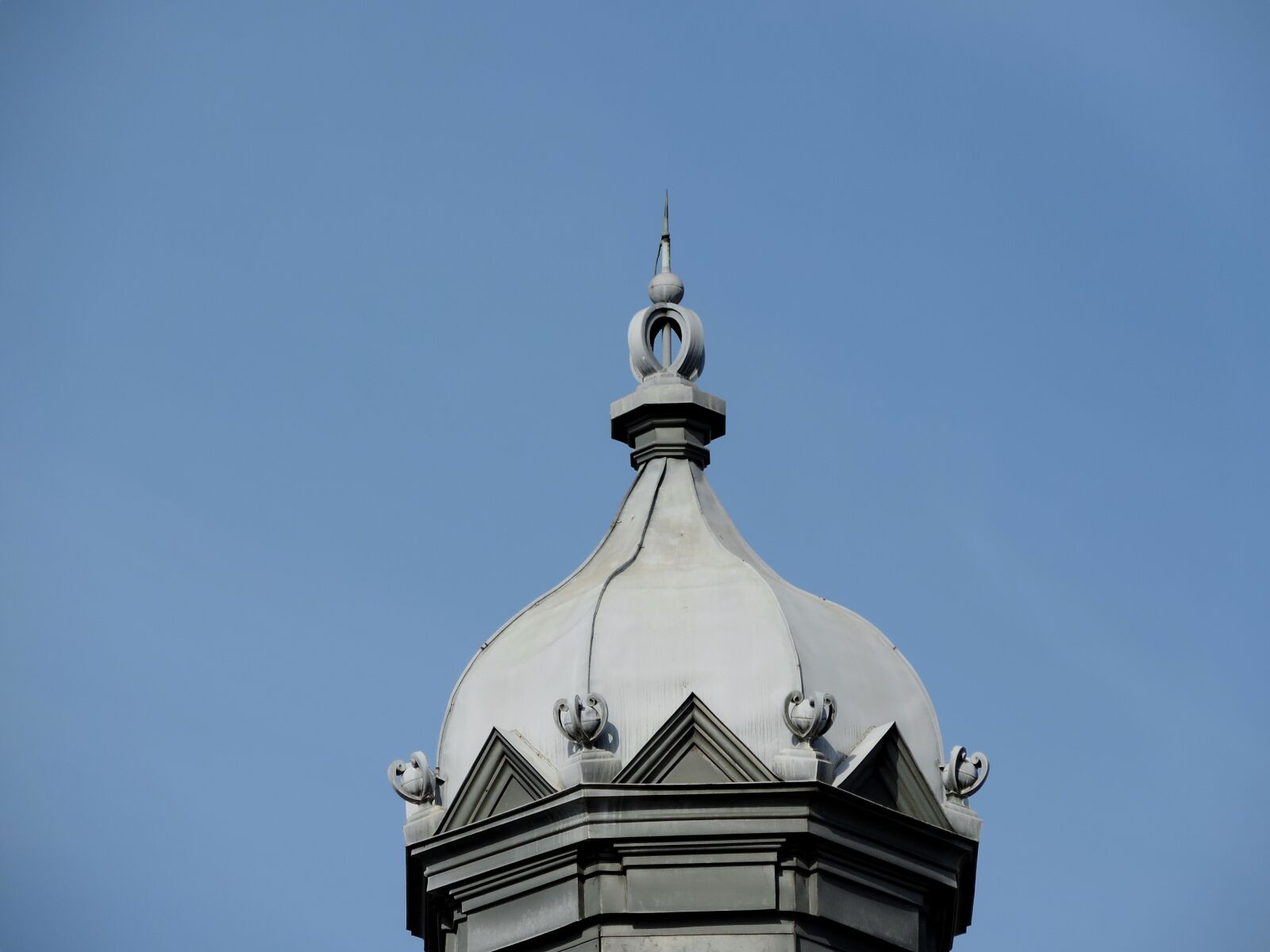 Nikon Coolpix P520 sample photo. Roof, architecture, dome, covering photography
