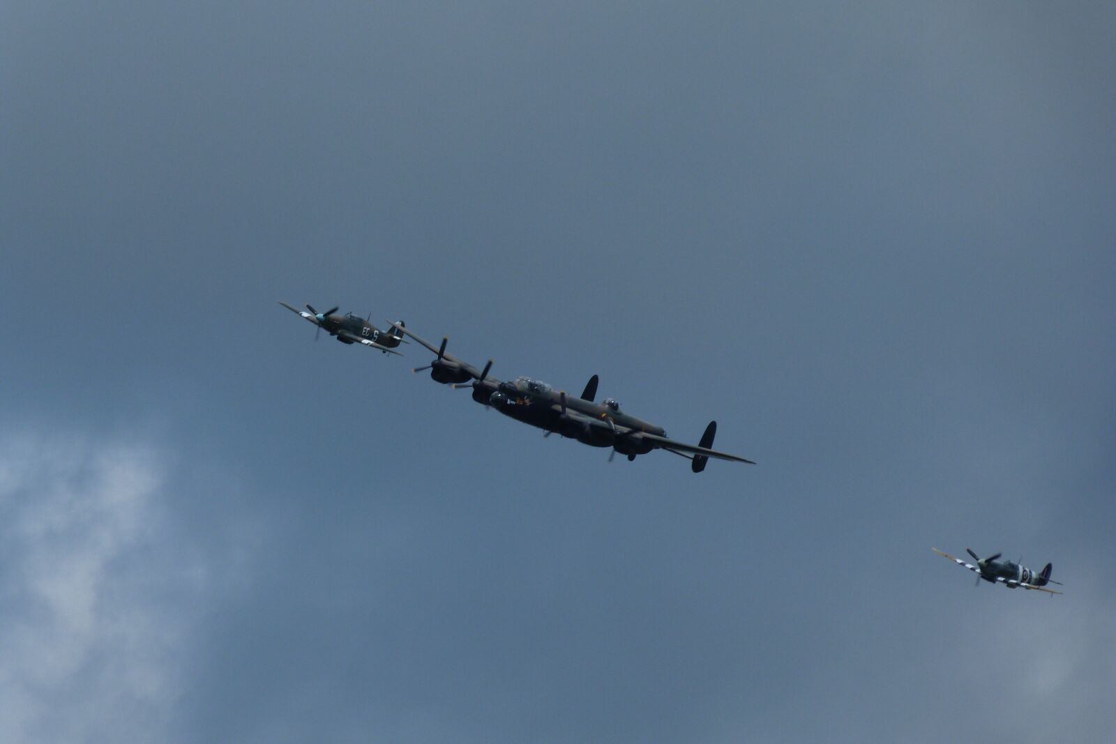 Panasonic Lumix DMC-FZ40 (Lumix DMC-FZ45) sample photo. Aircraft, ww2, spitfire photography