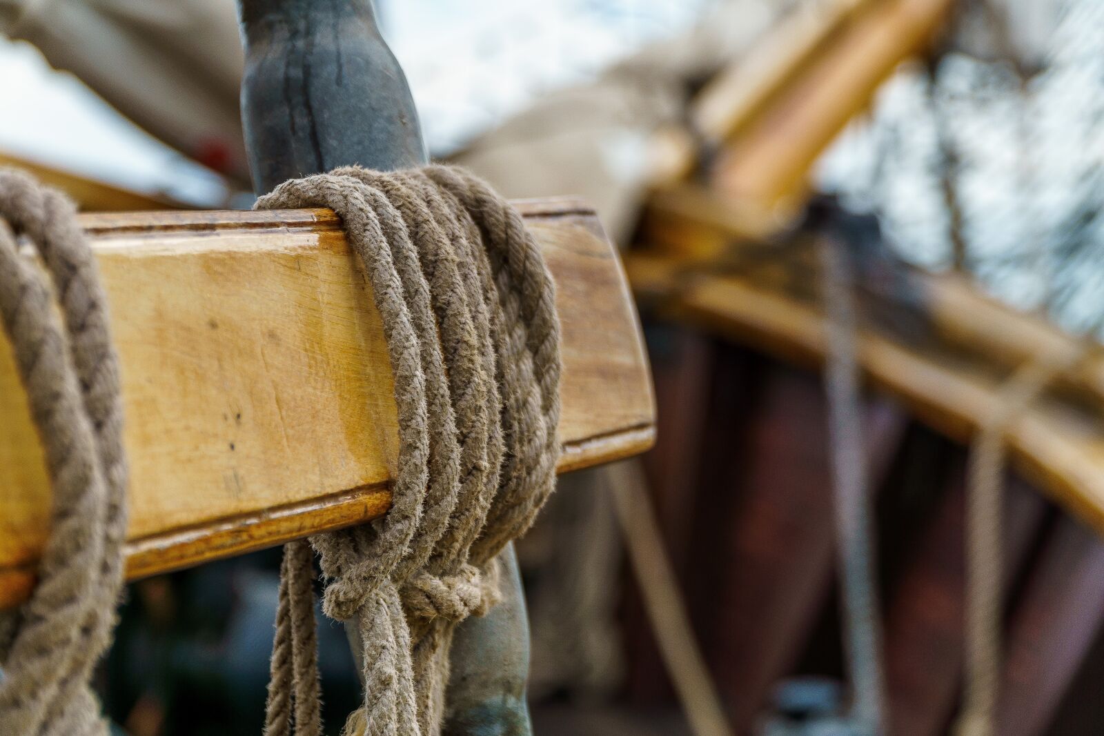 Sony a6000 + Sony E PZ 18-105mm F4 G OSS sample photo. Sailing vessel, travem nde photography