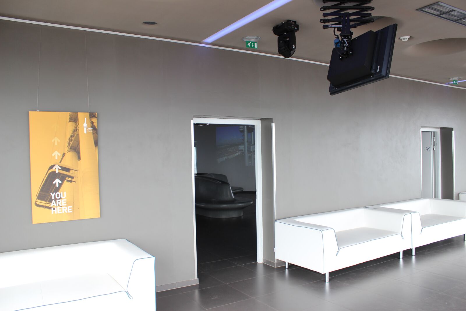 Canon EOS 600D (Rebel EOS T3i / EOS Kiss X5) sample photo. Sofa, design, design furniture photography