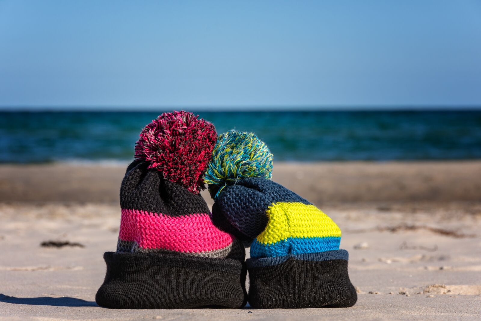 Nikon D7200 sample photo. Bobble hat, cap, knit photography