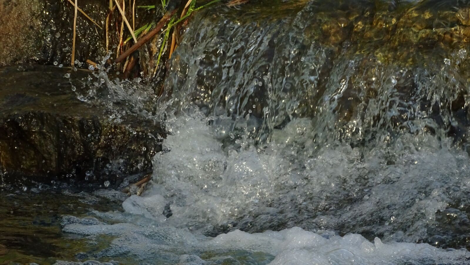 Sony Cyber-shot DSC-HX400V sample photo. Waterfall, arizona, nature photography