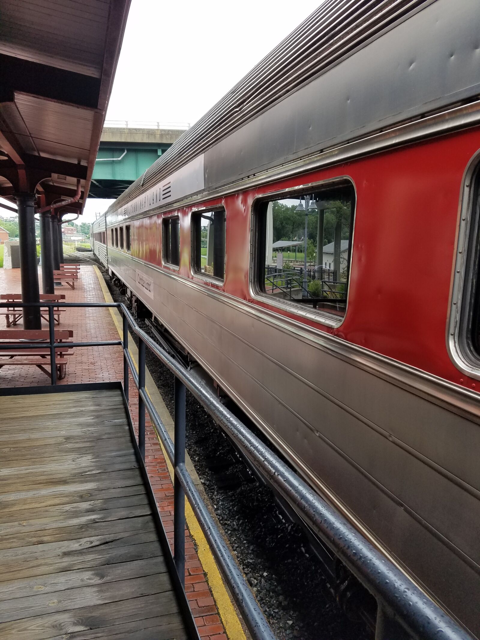 Samsung Galaxy S7 Edge sample photo. Train, journey, passenger photography