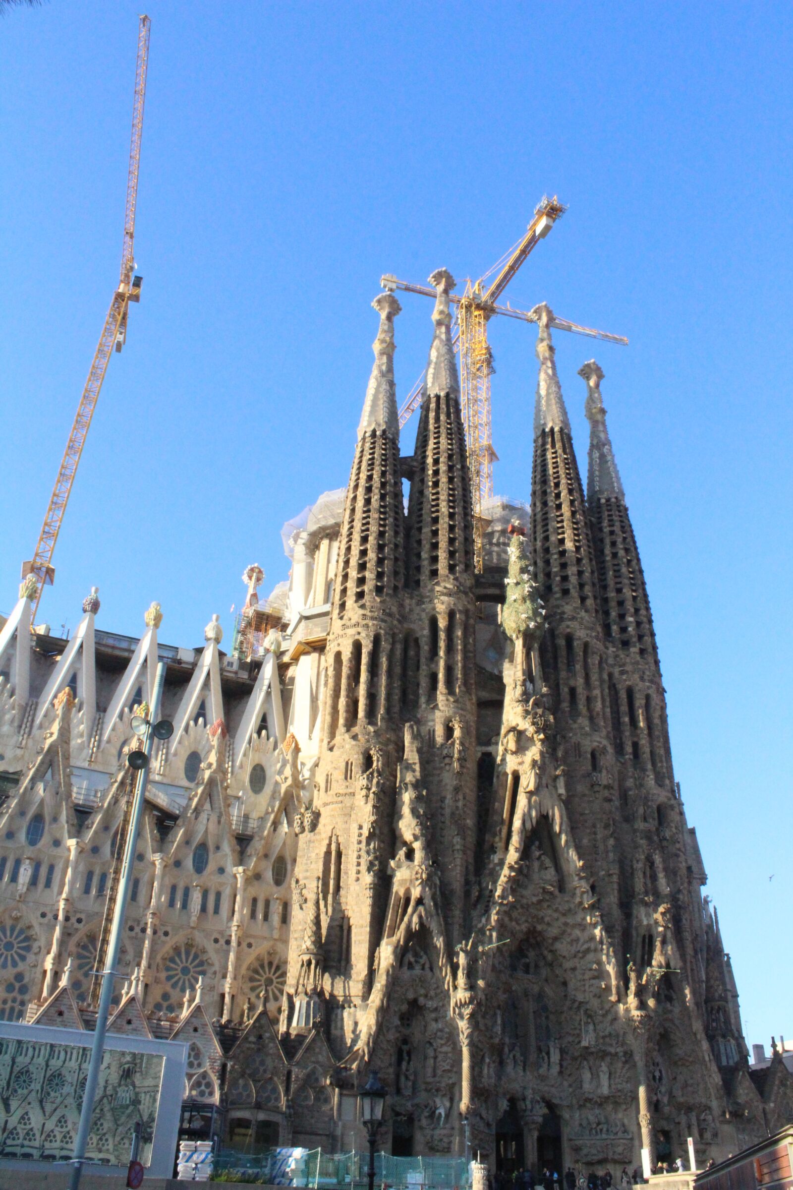 Canon EOS 650D (EOS Rebel T4i / EOS Kiss X6i) sample photo. Spain, barcelona, sagrada familia photography