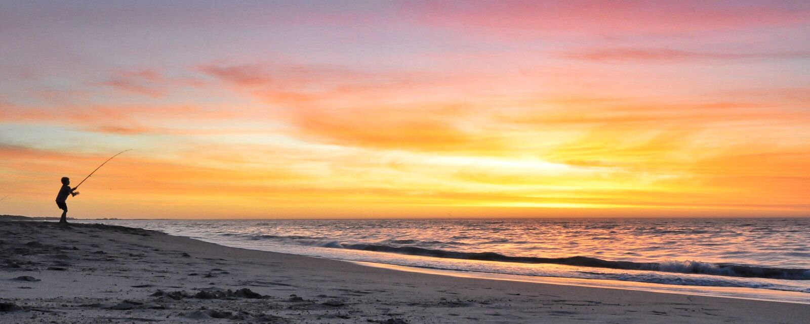 Nikon D90 sample photo. Sunset, fishing, beach photography