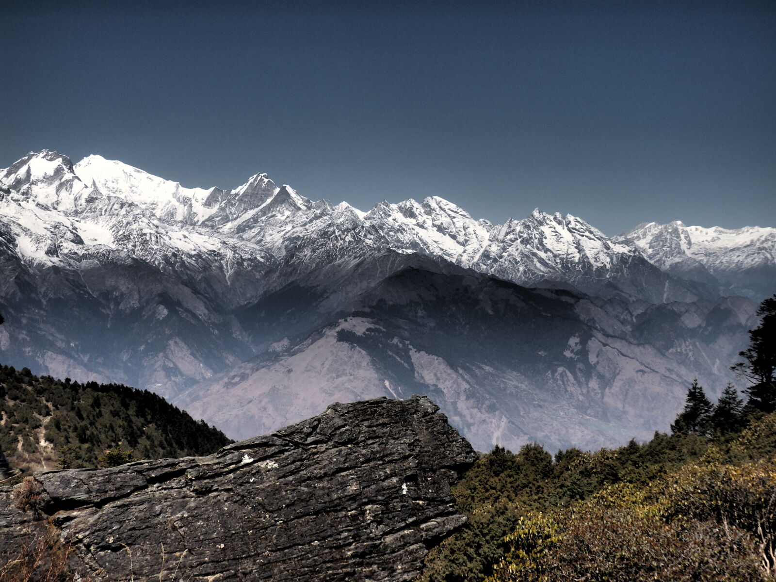 Olympus SZ-16,DZ-105 sample photo. Adventure, blue, mountains, himalayas photography