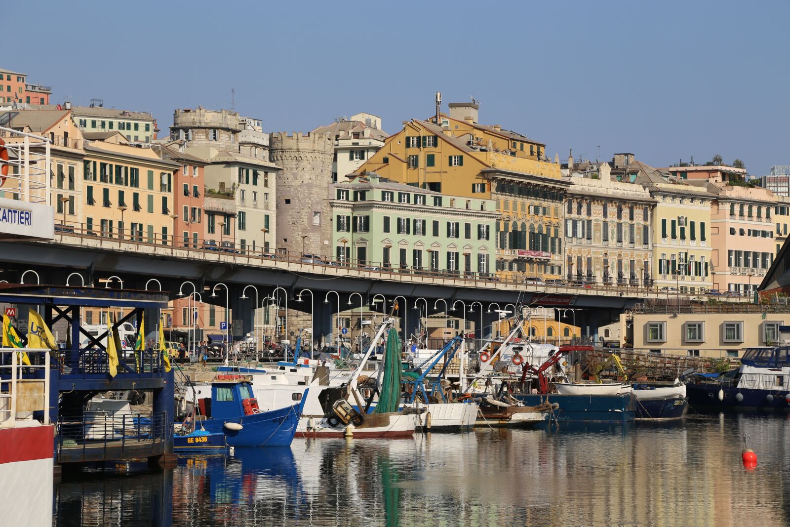 Canon EOS 6D + Canon EF 24-105mm F4L IS USM sample photo. Port, genoa, italy photography