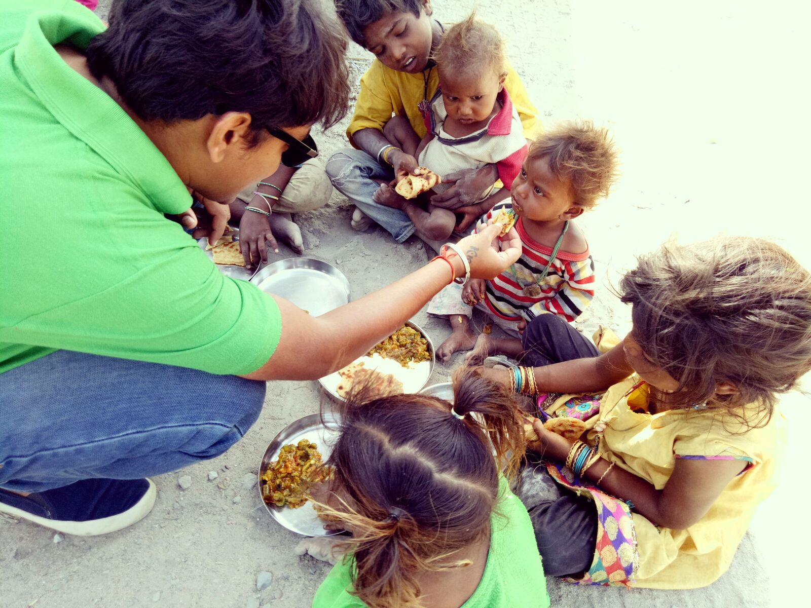 OPPO A1601 sample photo. Social work, hunger, charity photography