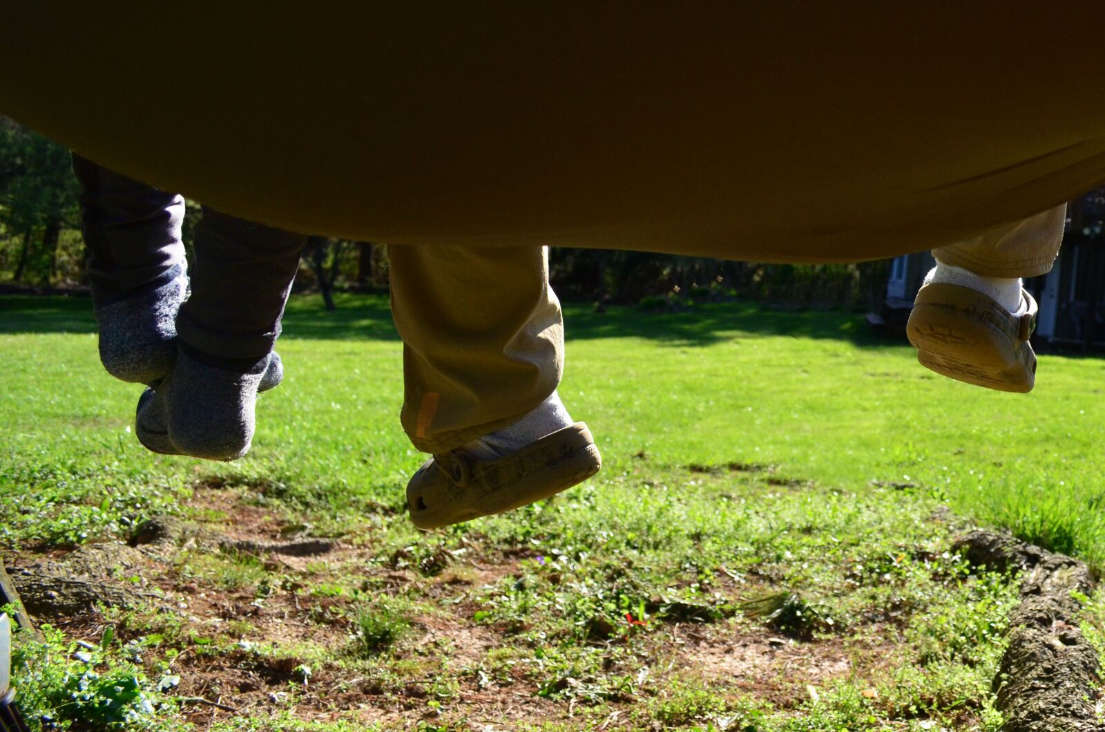 Nikon D5100 sample photo. Couple, love, hammock photography