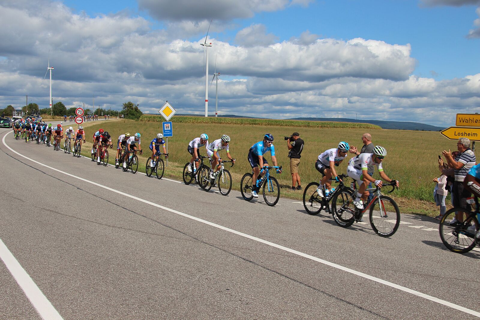 Canon EOS 700D (EOS Rebel T5i / EOS Kiss X7i) sample photo. Sport, cycling, cycling races photography
