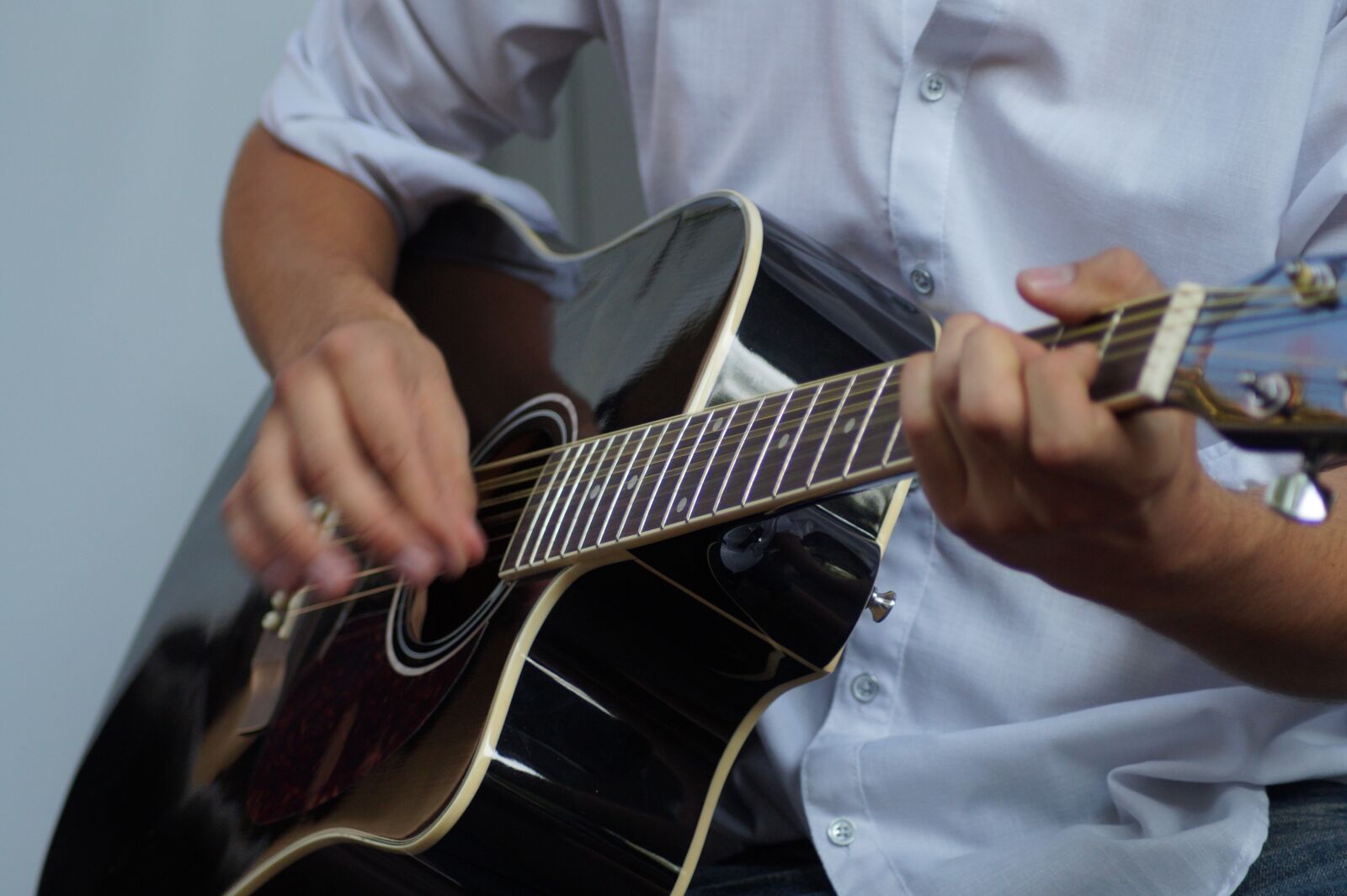 Sony SLT-A58 sample photo. Music, guitar, instrument photography