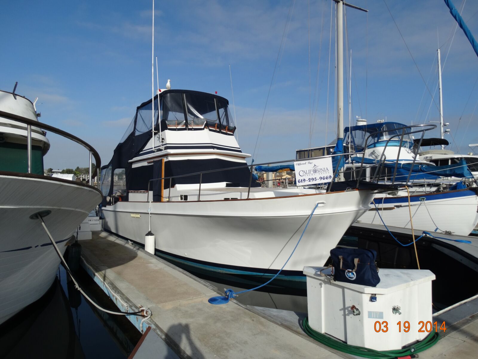 Sony Cyber-shot DSC-HX300 sample photo. Boat, marina, dock photography