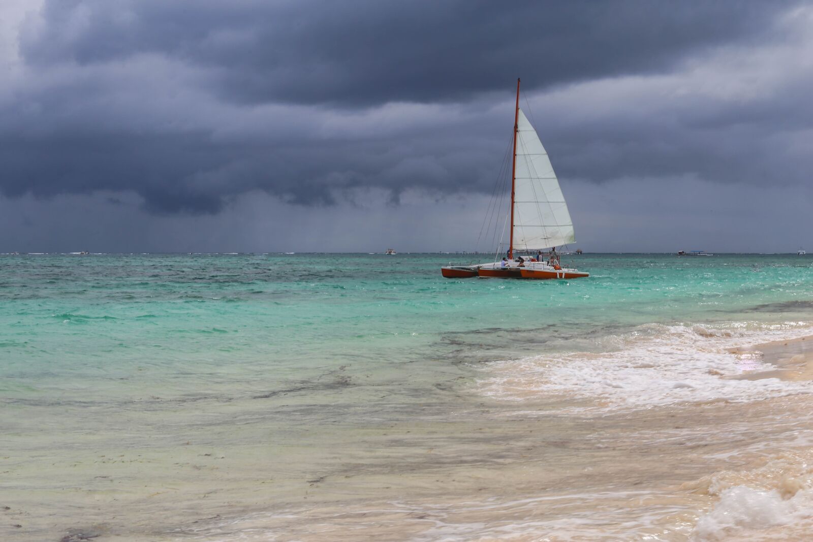 Canon EF 70-200mm F4L USM sample photo. Dominican republic, sargisova sea photography