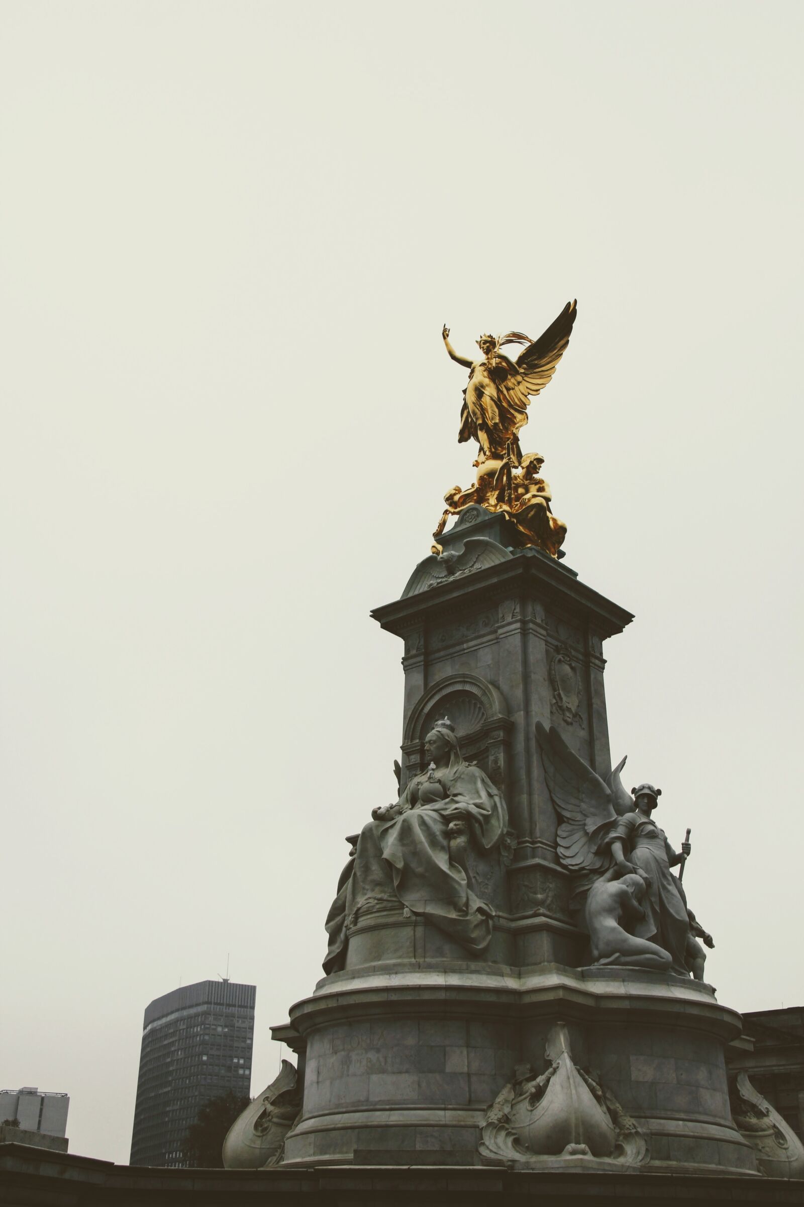 Canon EOS 60D sample photo. London, buckingham palace, detail photography