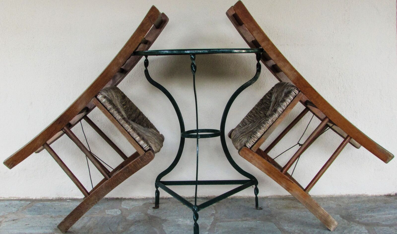 Canon PowerShot SX400 IS sample photo. Symmetry, chairs, table photography
