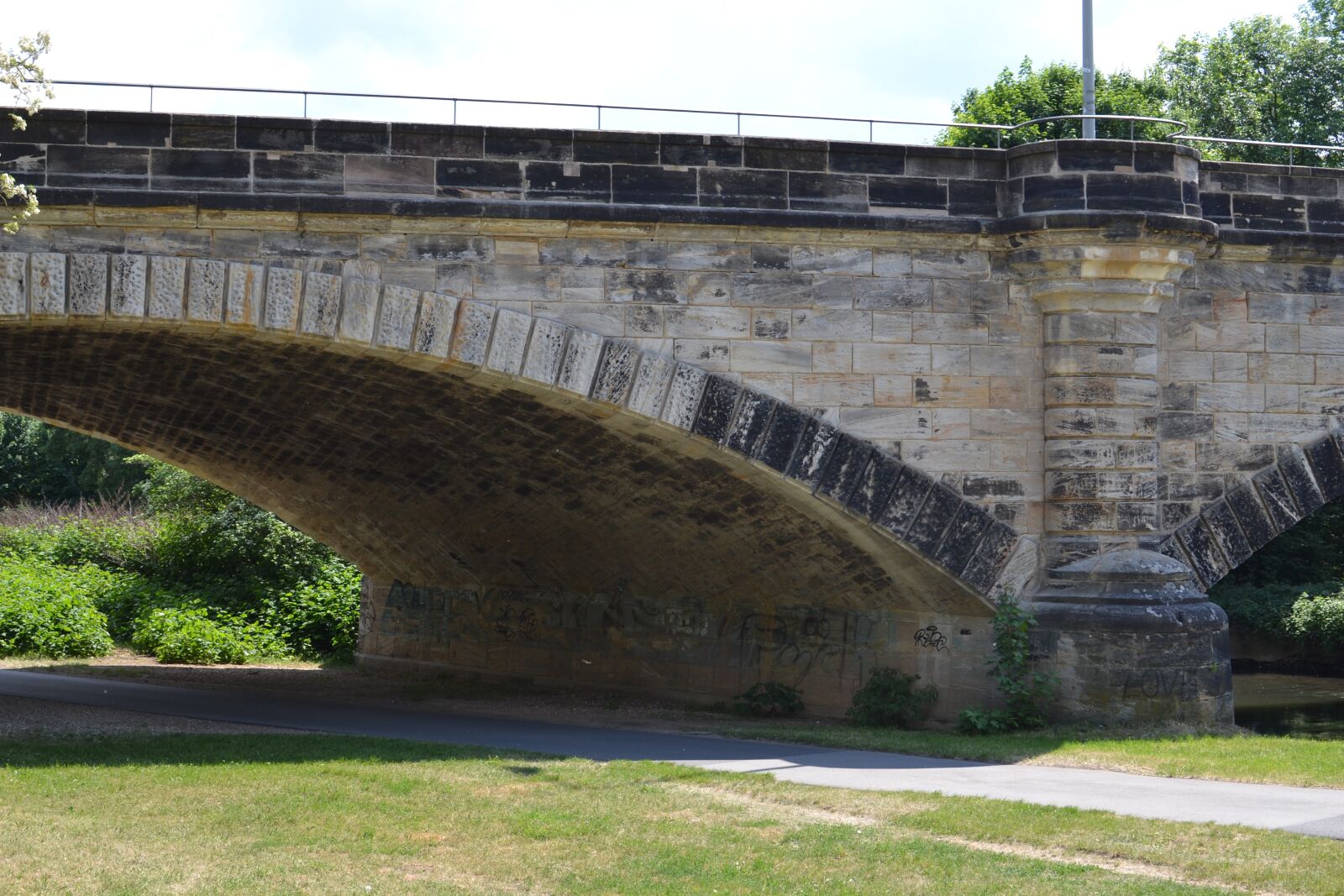 Nikon D3100 sample photo. Nuremberg, st john, bridge photography