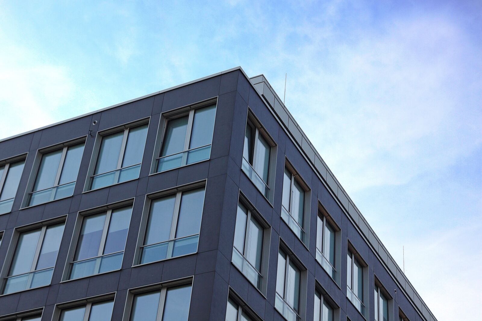 Canon EOS 50D sample photo. Building, urban structure, urban photography