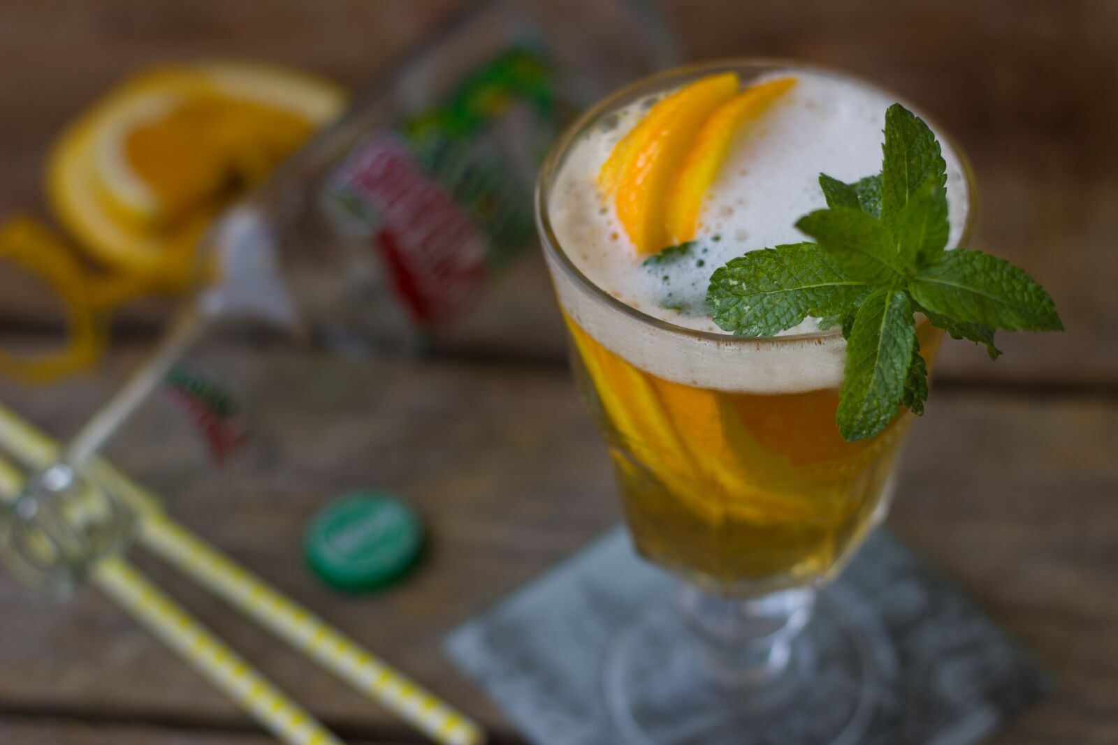 Canon EOS 600D (Rebel EOS T3i / EOS Kiss X5) + Canon EF 50mm F1.8 STM sample photo. Beer, mint, alcohol photography