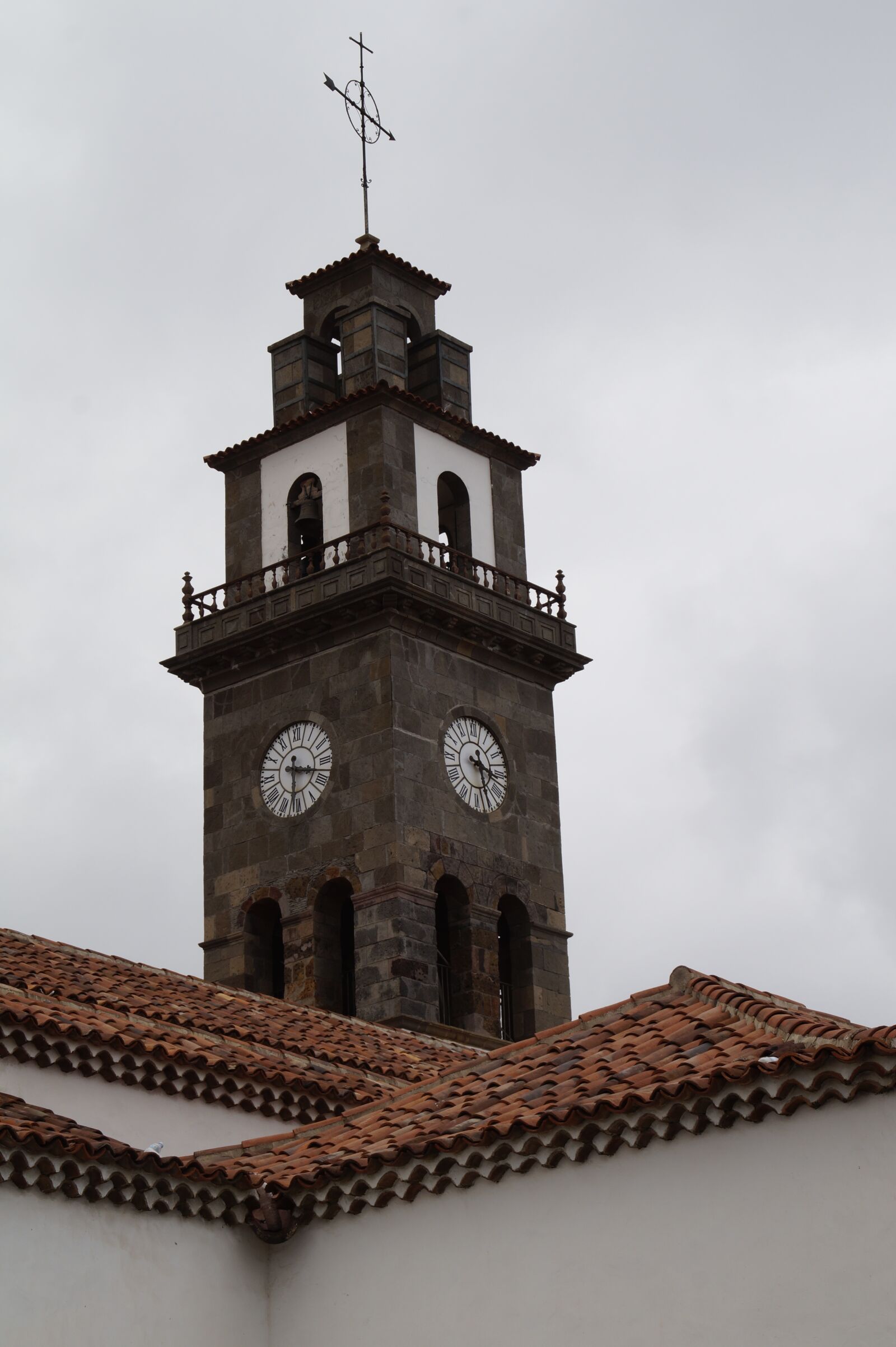 Sony SLT-A58 sample photo. Steeple, mediterranean, tower photography
