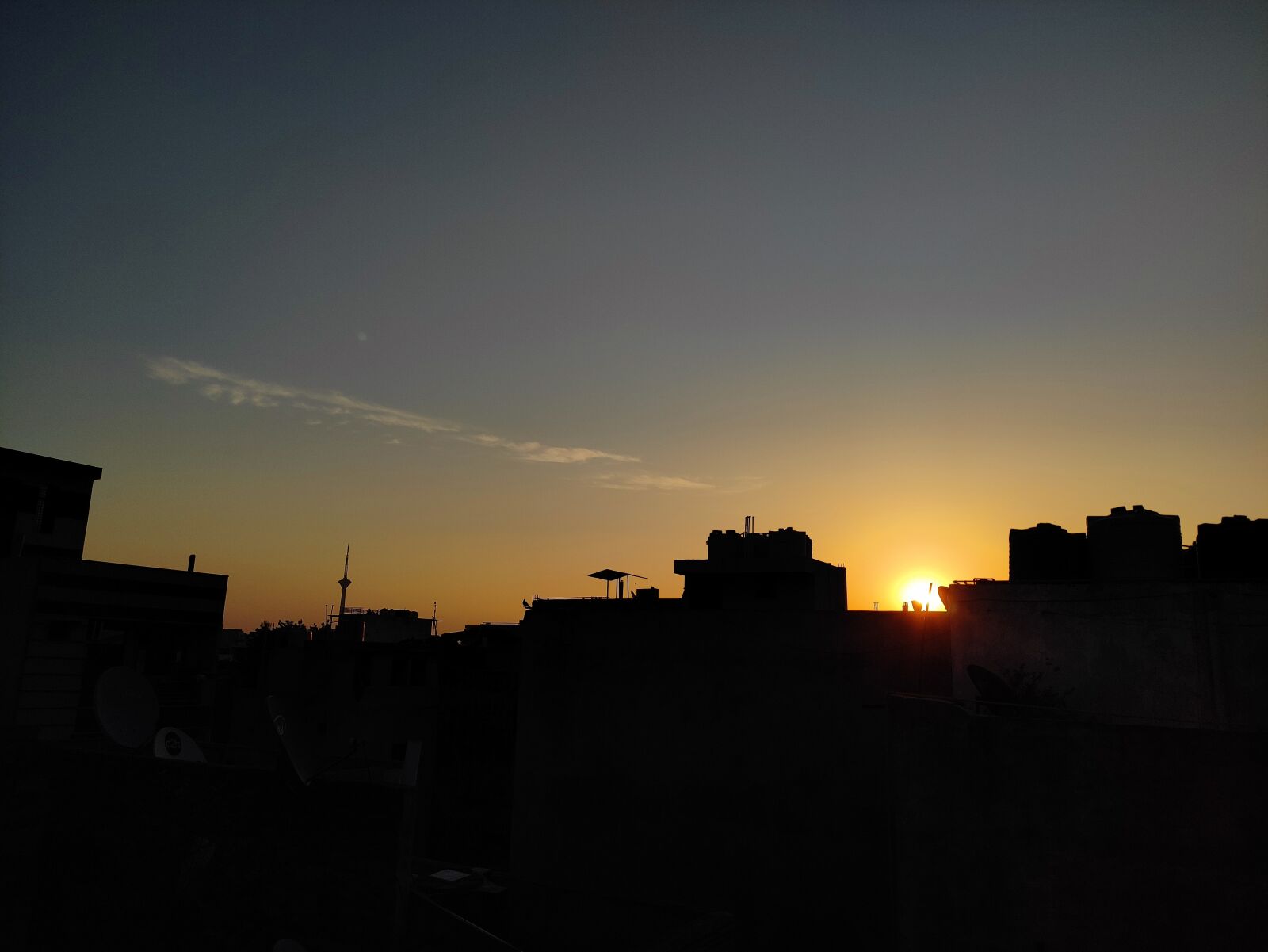 Xiaomi POCO X2 sample photo. Sunrise, morning, silhouette photography