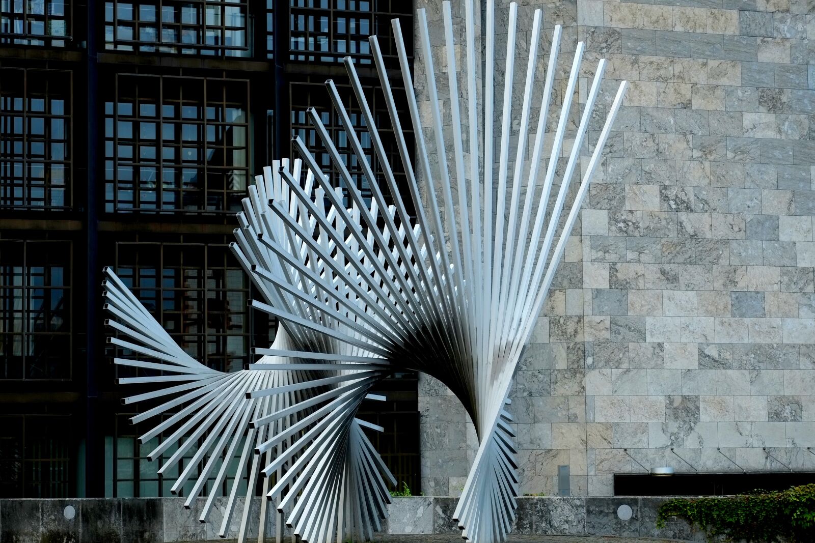 Fujifilm X-E1 sample photo. Sculpture, artwork, art photography