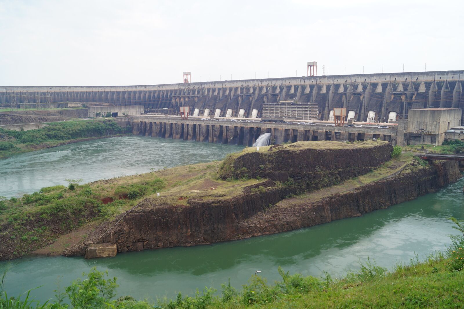 Sony DT 18-55mm F3.5-5.6 SAM II sample photo. Itaipu, foz do igua photography