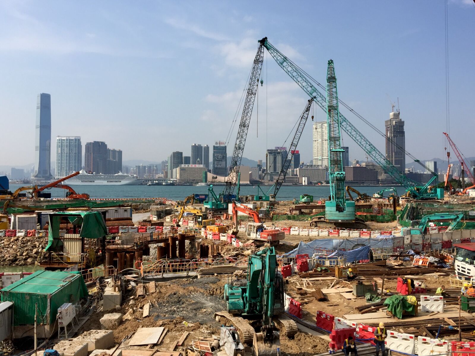 Apple iPhone 6 sample photo. Hong kong, building site photography
