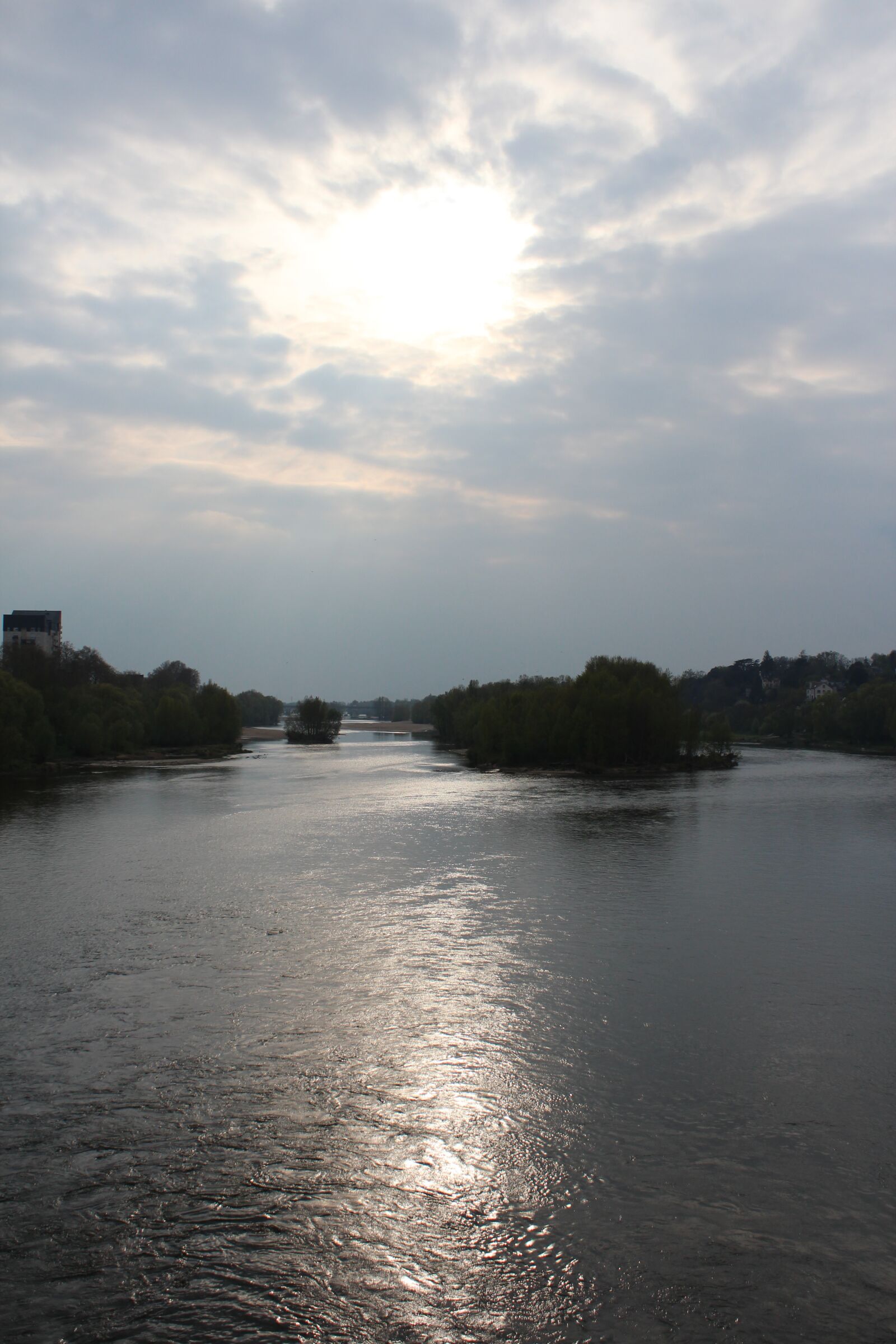 Canon EOS 600D (Rebel EOS T3i / EOS Kiss X5) sample photo. Sky, river, water photography