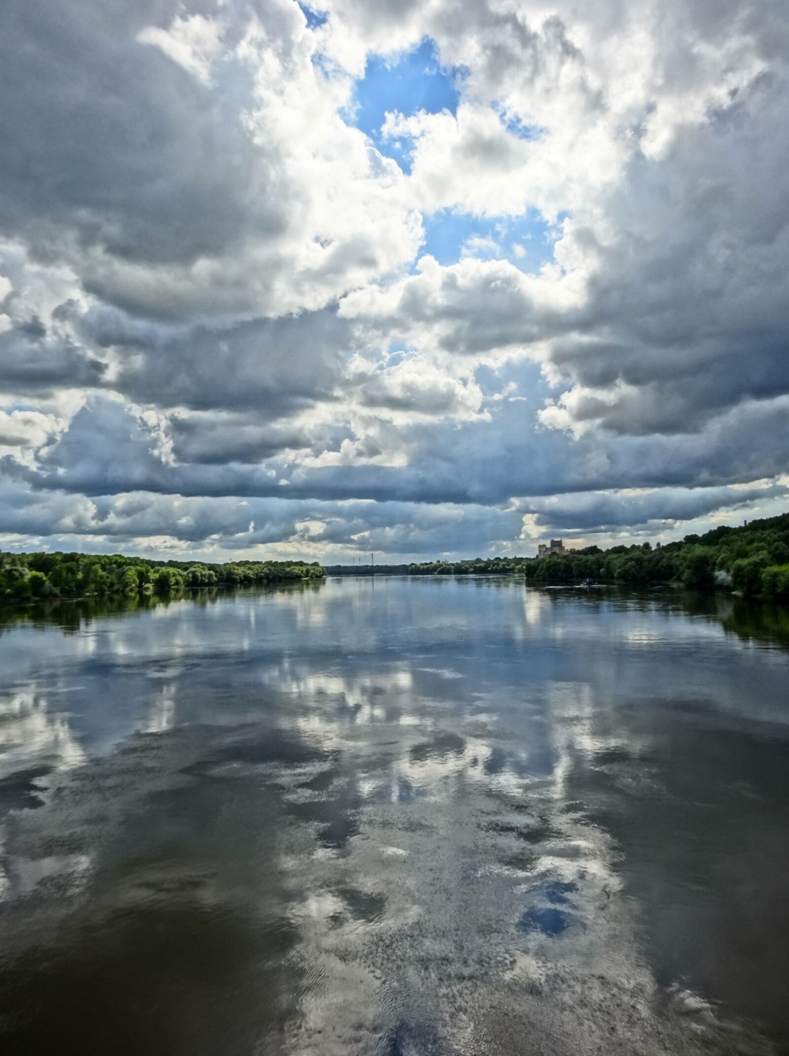 Sony Cyber-shot DSC-HX20V sample photo. Vistula, bydgoszcz, river photography