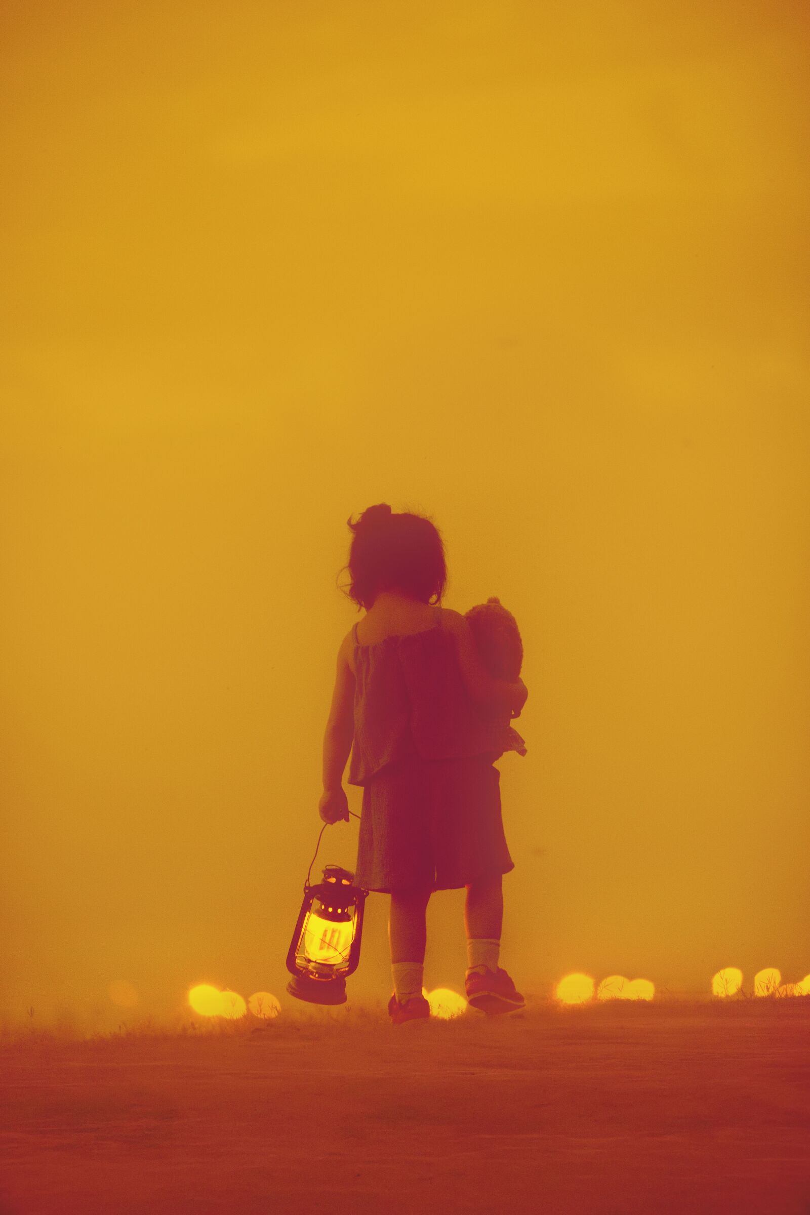Canon EOS 5D Mark III + Canon EF 135mm F2L USM sample photo. Child, hoang sa, storm photography