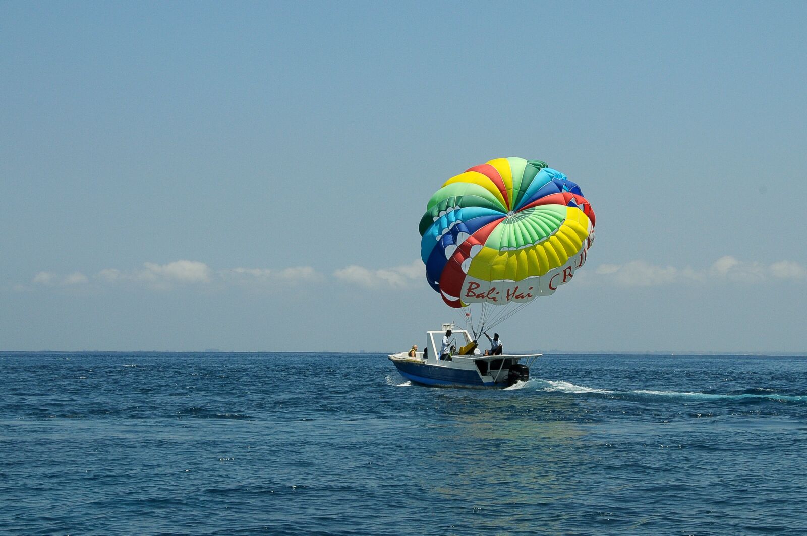 Nikon D300 sample photo. Sky, waters, sea photography