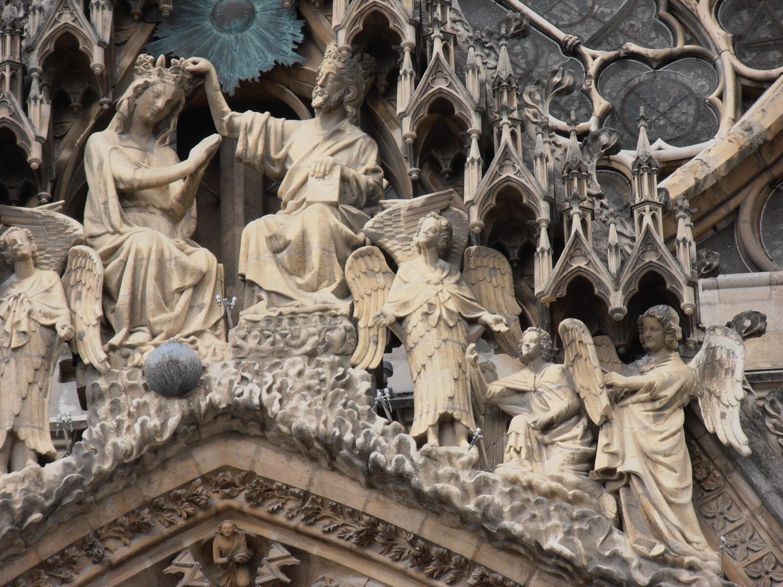 Olympus VR310,D720 sample photo. France, notre dame, paris photography