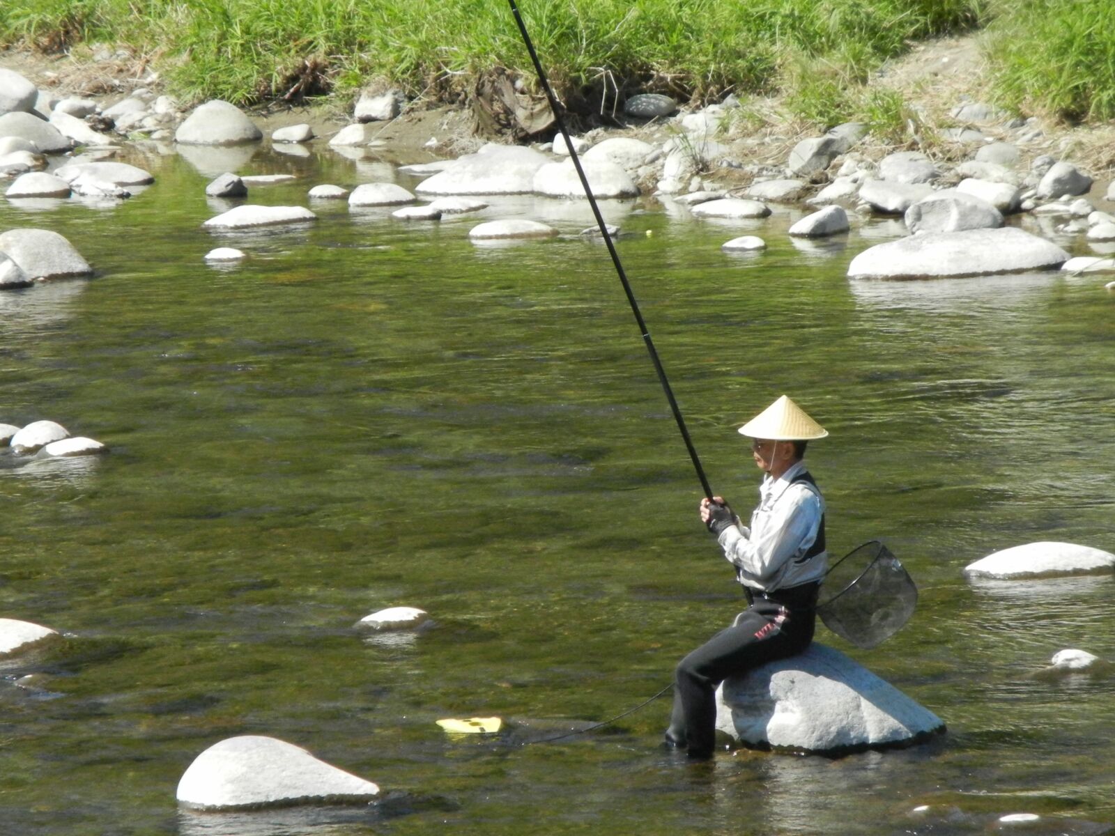 Nikon Coolpix S8100 sample photo. Japanese fisherman, fishing, river photography