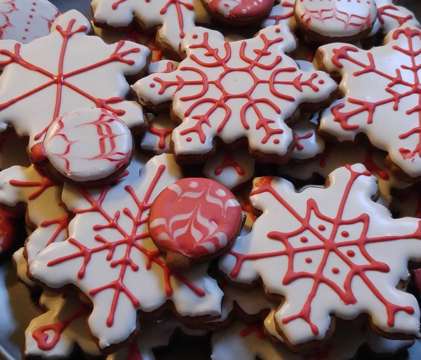 LG G4 sample photo. Christmas, snowflake, cookie photography