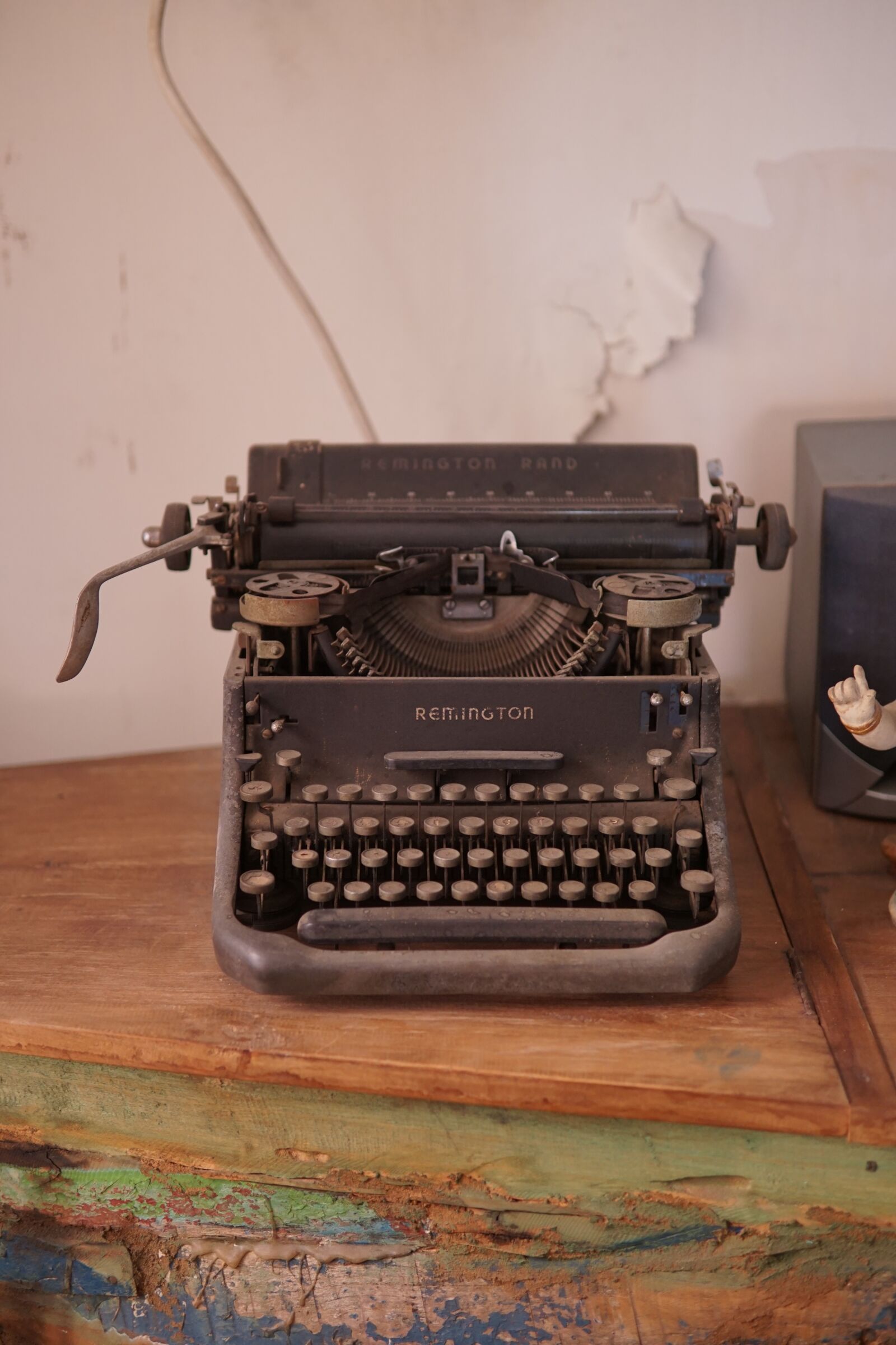 30mm F1.4 DC DN | Contemporary 016 sample photo. Typewriter, antique, old photography