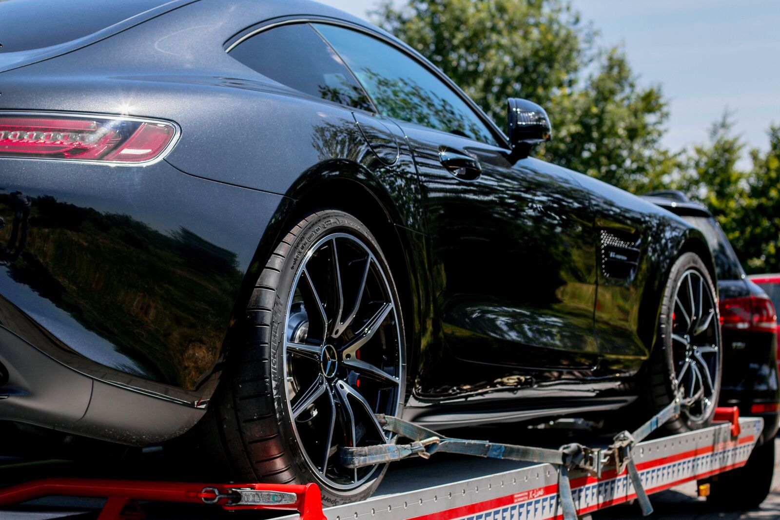 Canon EOS 70D + Canon EF 50mm F1.4 USM sample photo. Mercedes amg gts, amg photography