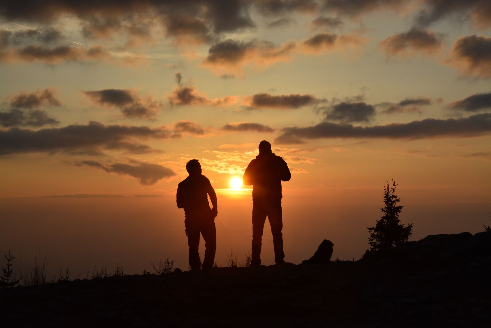 Nikon D5200 sample photo. Sunset, people, silhouette photography