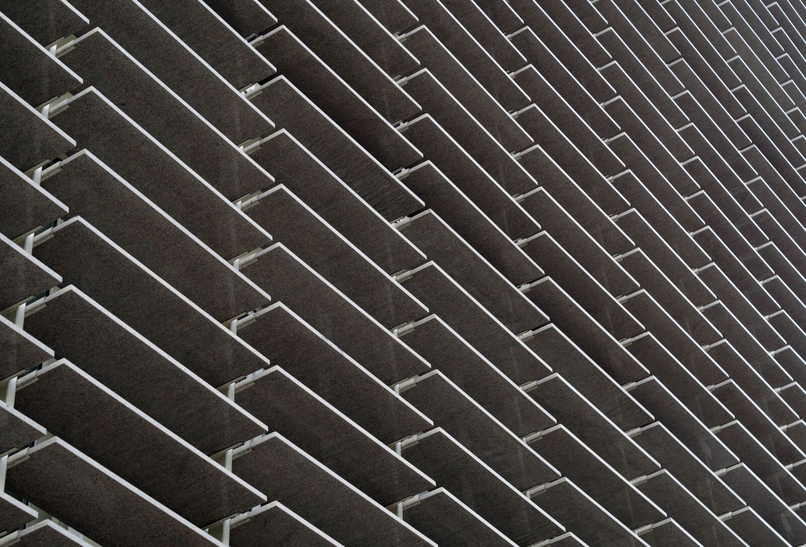 Pentax K-S2 sample photo. The structure of the photography