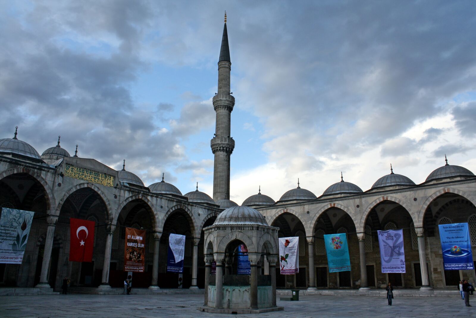 Canon EOS 1000D (EOS Digital Rebel XS / EOS Kiss F) sample photo. Buildings, islam, mosque, religion photography