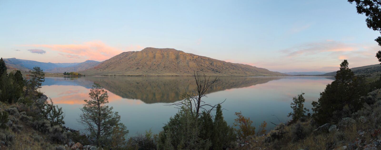 Canon EOS 1100D (EOS Rebel T3 / EOS Kiss X50) sample photo. Lake, sunrise, landscape photography