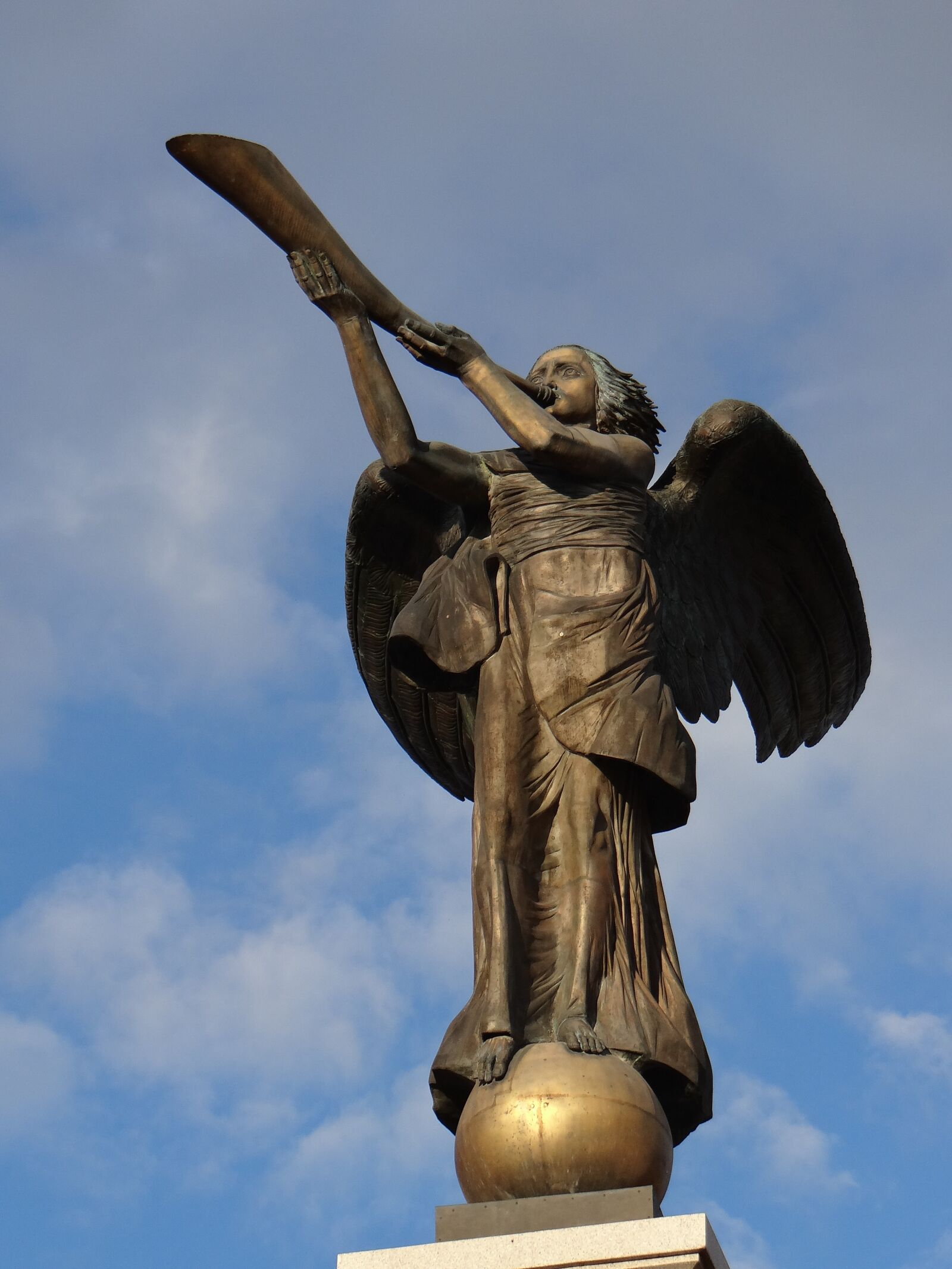 Sony DSC-HX200V sample photo. Angel districts, vilnius, sauce photography