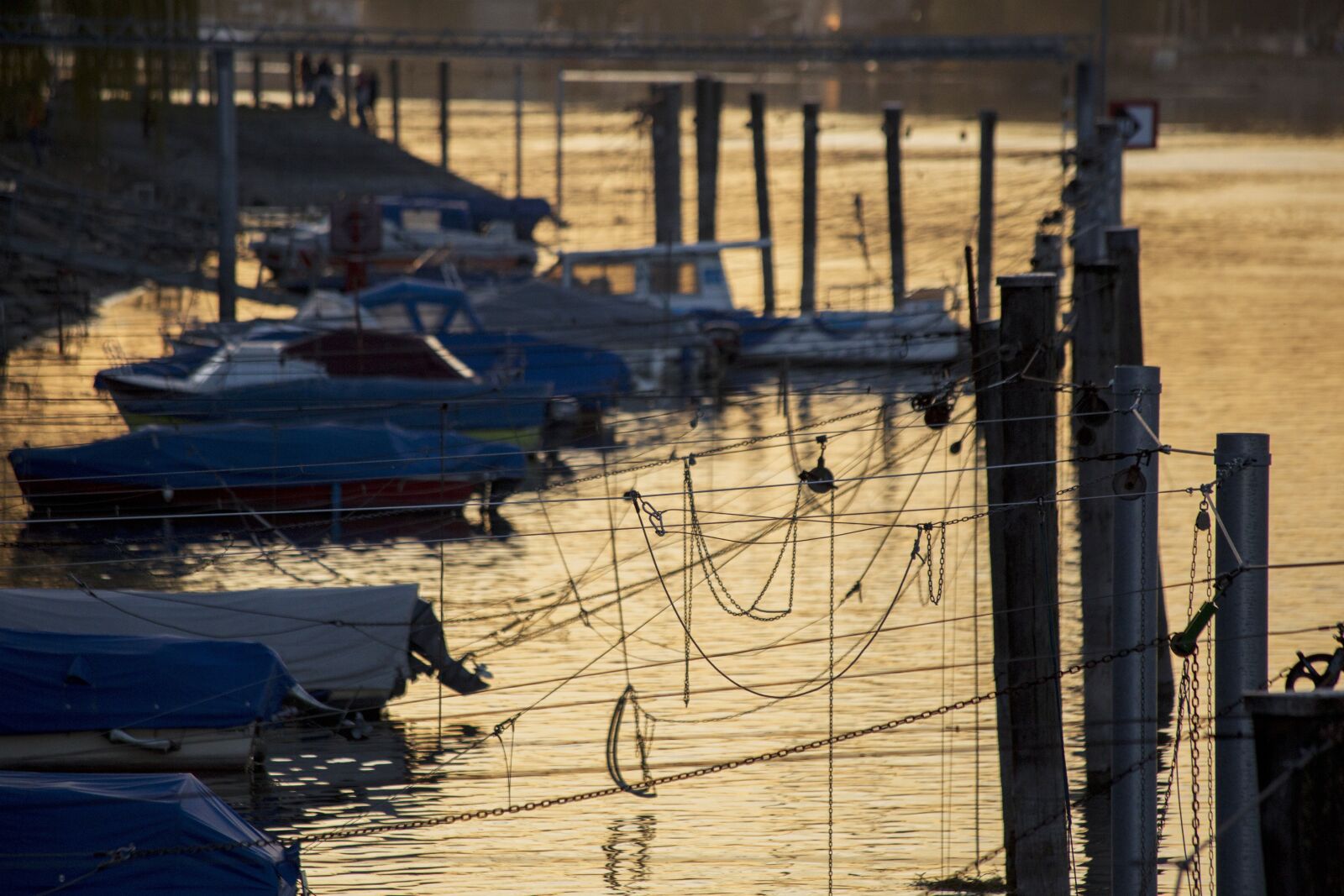 Canon EF 70-300mm F4-5.6 IS USM sample photo. Port, boats, pier photography