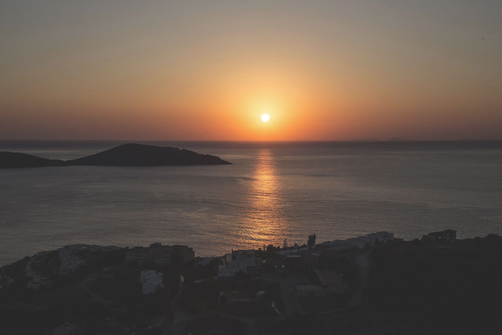 Canon EOS 6D + Canon EF 24-105mm F4L IS USM sample photo. Sunset, sunrise, sea photography